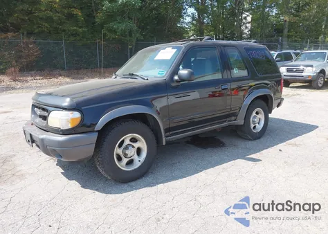 2000 Ford Explorer Sport from USA, damaged, VIN 1FMYU70E5YUA56172